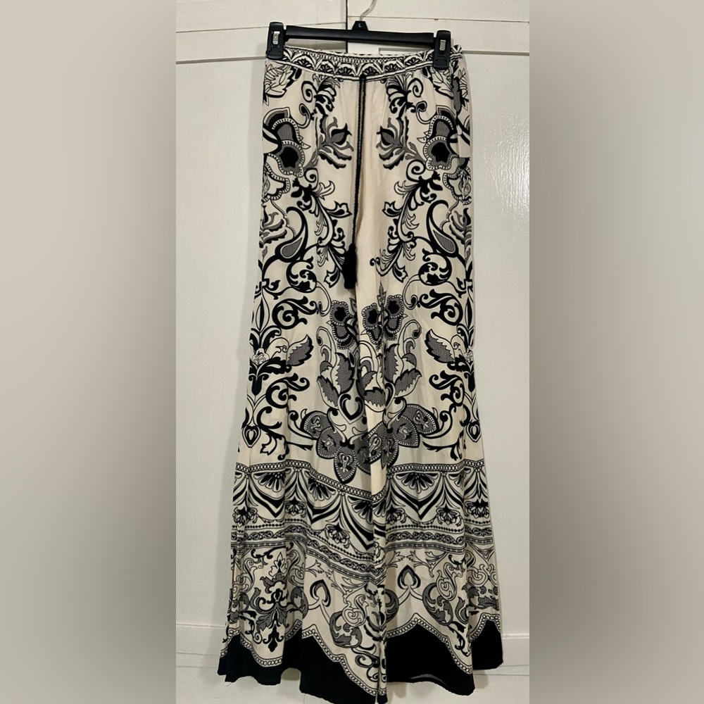Flying Tomato black and cream patterned pants - Picture 3 of 6